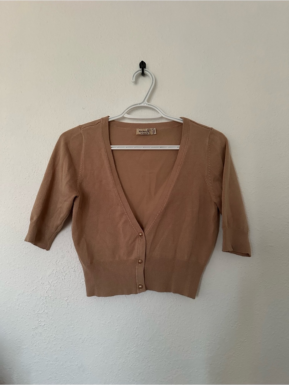 ONE WORLD Cropped Tan V-Neck Button Cardigan